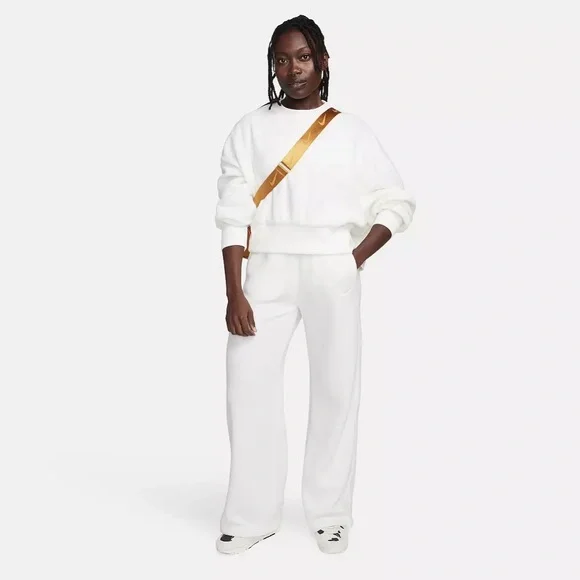 Nike - Sweatshirt (White) - Picture 2 of 10